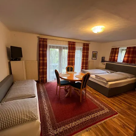 Mit Gartenterrasse Daire